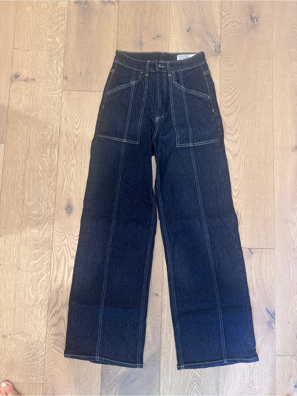 Vero Moda Wide Leg Utility Jeans – Dark Wash – Size 28/32